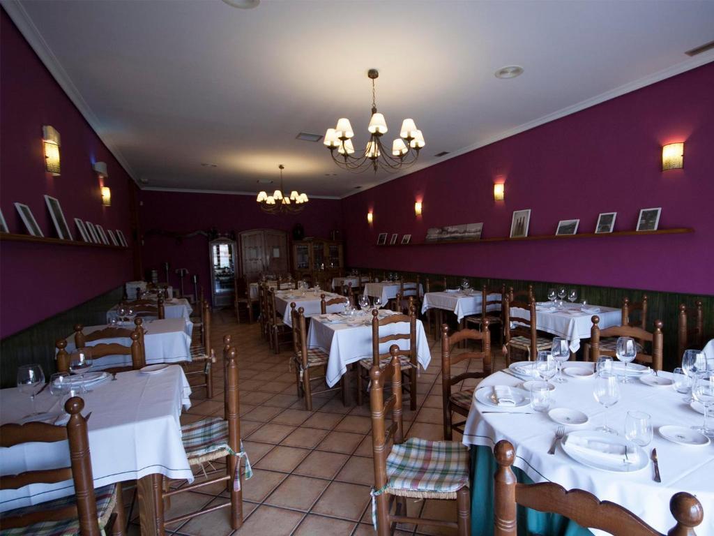 La Hosteria De โอโรเปซา ภายนอก รูปภาพ